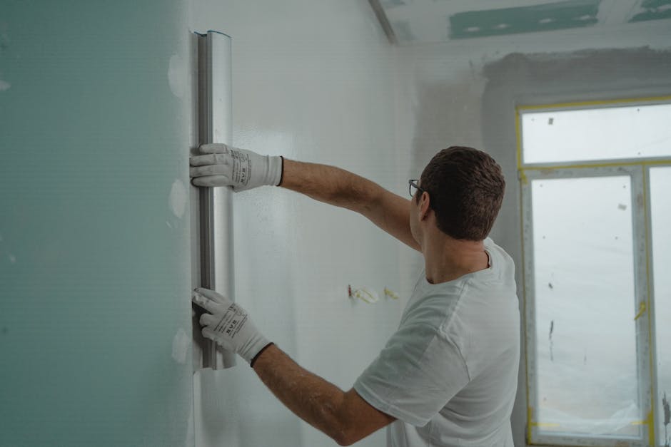 Creatieve afwerkingen voor een moderne woonkamer