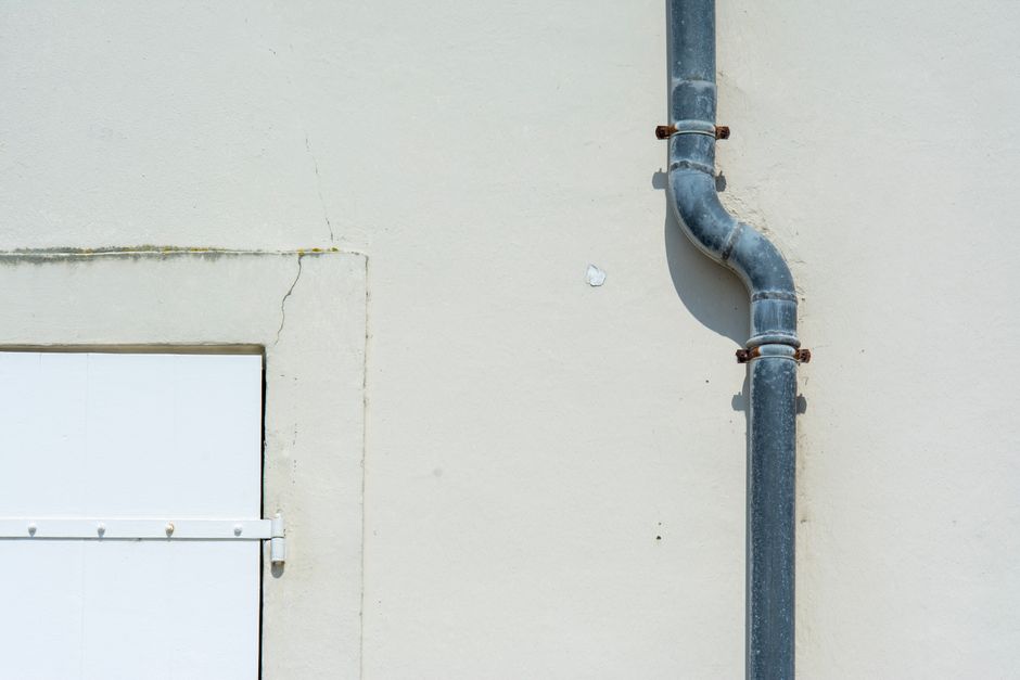 hogedrukreiniging milieu, afvalwater regelgeving foto bij Hogedrukreinigen en het milieu: afvalwater, regelgeving en duurzame reiniging